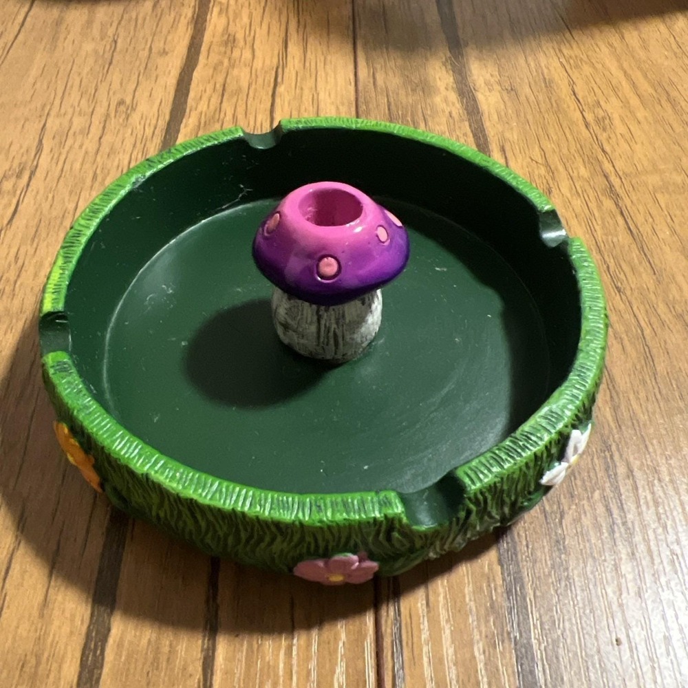 Decorative Ceramic Floral Mushroom Ashtray Or Trinket Dish - New and Unused